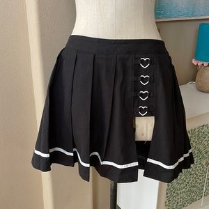 Poster Girl Black Pleated Skirt